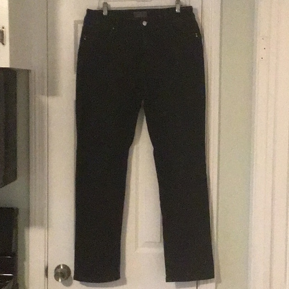 Chicos Brand  So Slimming Jeans Dark Blue size 1.5 regular Good used condition
